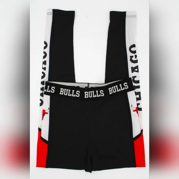 NBA Chicago Bulls Leggings – Size M | Black/Red/White - Picture 2 of 5